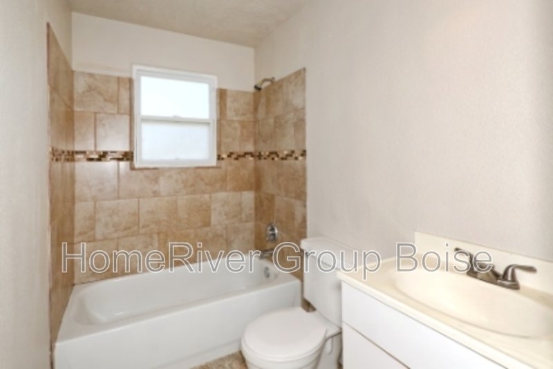 Beautifully Remodeled Duplex with Modern Upgrades and Private Yard property image