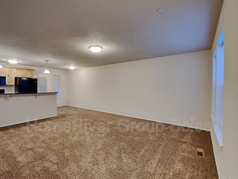 Apply Today! 1322 S Edgewater Cir Apt 102 Nampa, ID 83686 property image