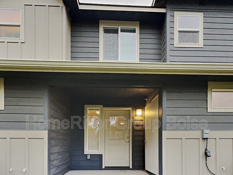 Apply Today! 1322 S Edgewater Cir Apt 102 Nampa, ID 83686 property image