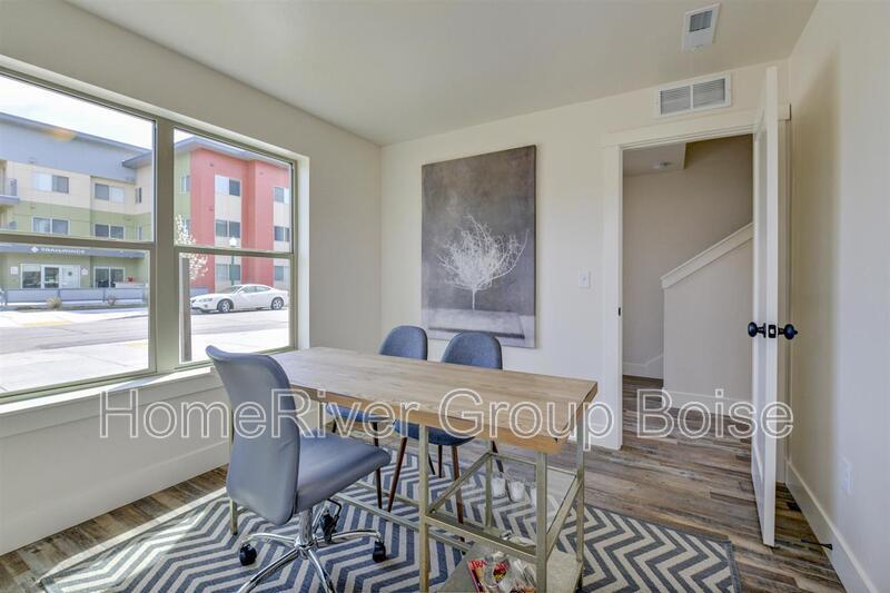 Apply Today! 437 E Trackstand Ln. property image