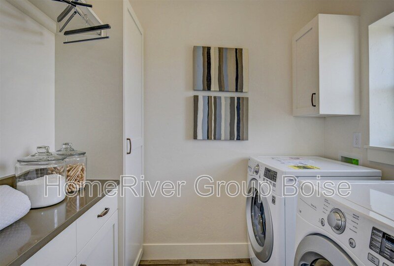 Apply Today! 437 E Trackstand Ln. property image