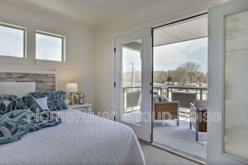 Apply Today! 437 E Trackstand Ln. property image