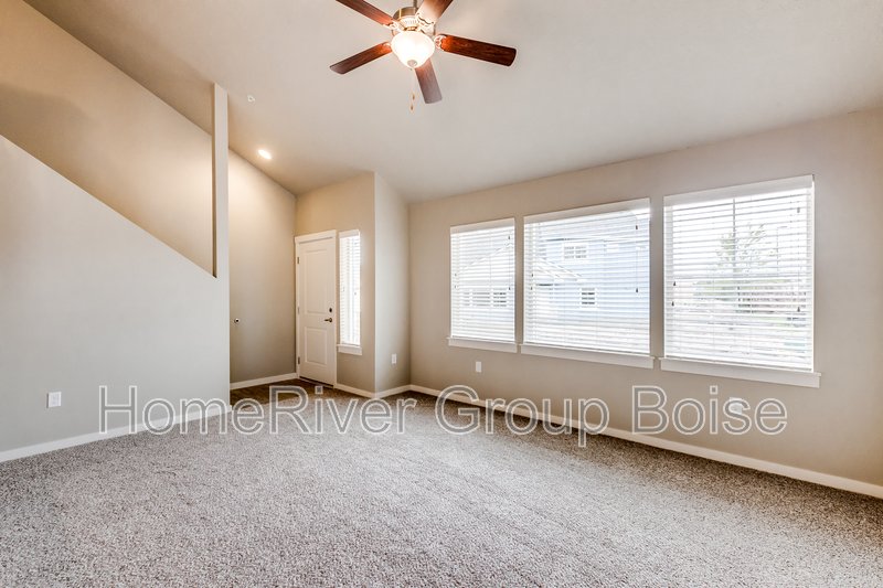 Pet-Friendly! 944 E Wandering Ln Apt 102 Kuna, ID 83634 property image