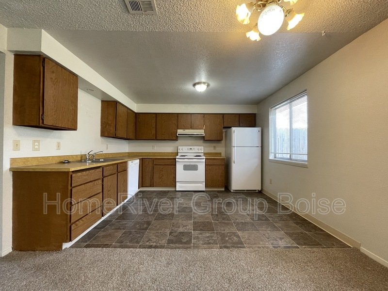 Apply Today! 870 E Bergeson St Boise ID 83706 property image