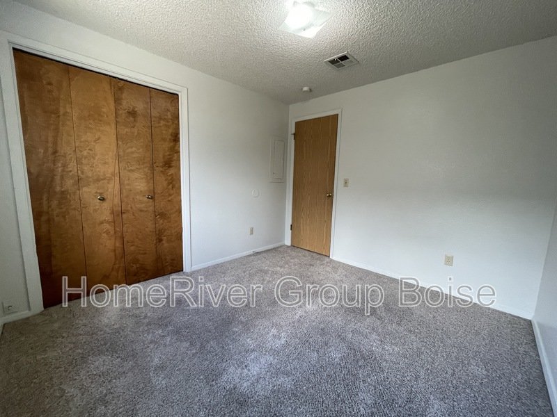 Apply Today! 870 E Bergeson St Boise ID 83706 property image
