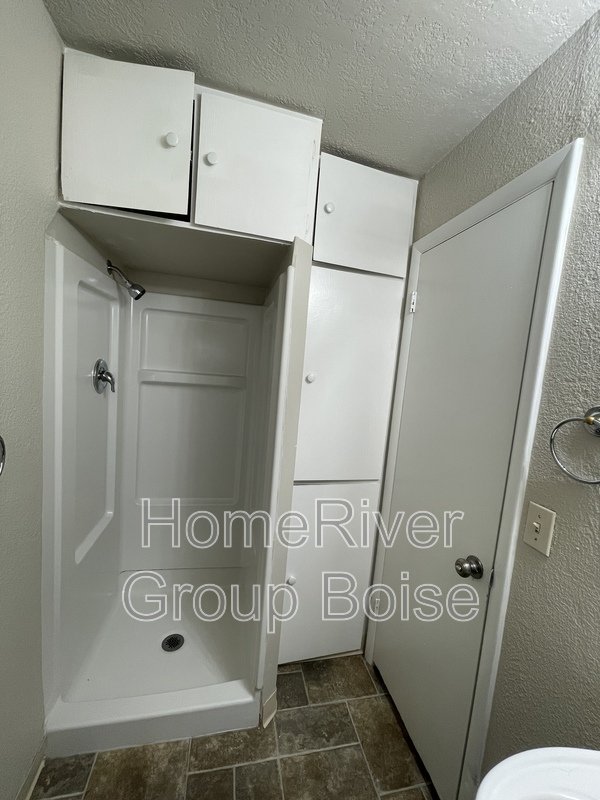 Apply Today! 917 N Riviera Dr Boise ID 83703 property image