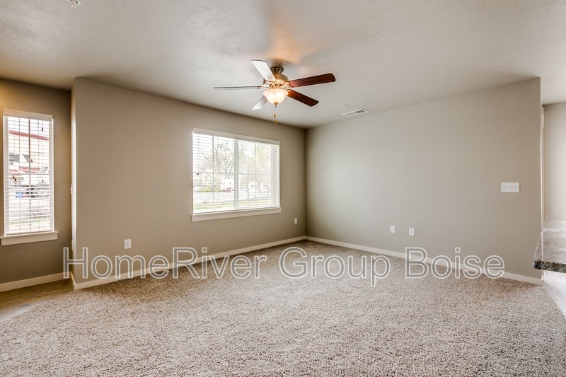 Apply Today! 928 E Wandering Lane Apt 103, Kuna, ID 83634 property image