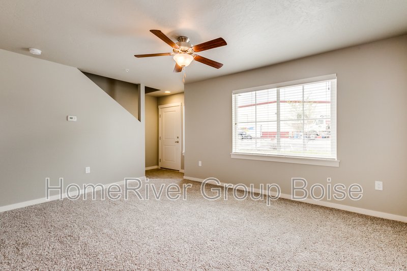 Apply Today! 928 E Wandering Lane Apt 103, Kuna, ID 83634 property image