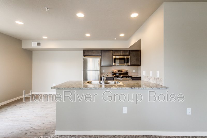 Apply Today! 928 E Wandering Lane Apt 103, Kuna, ID 83634 property image