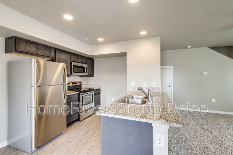 Apply Today! 928 E Wandering Lane Apt 103, Kuna, ID 83634 property image