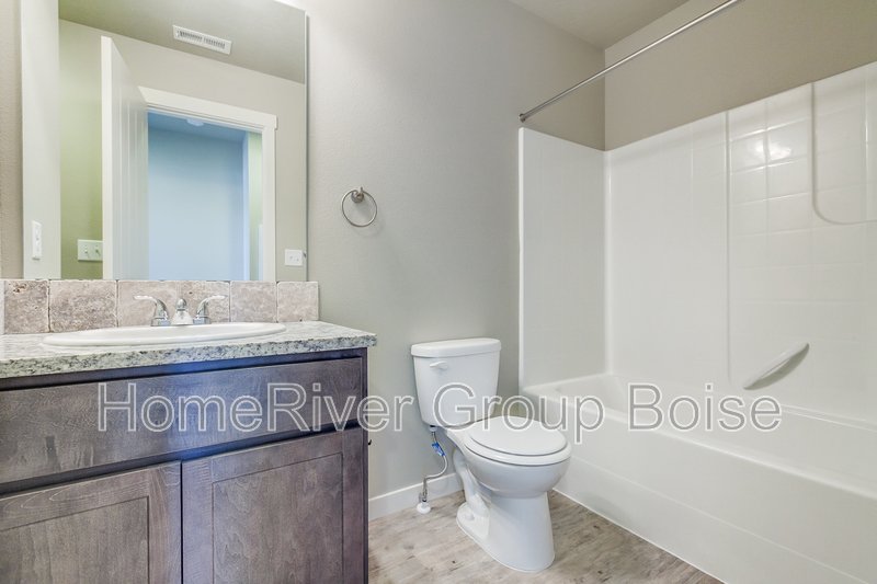 Apply Today! 928 E Wandering Lane Apt 103, Kuna, ID 83634 property image