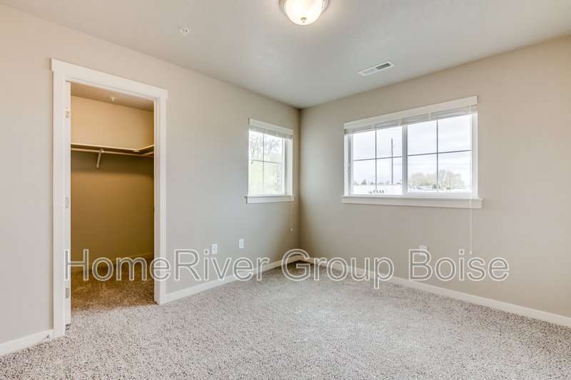 Apply Today! 928 E Wandering Lane Apt 103, Kuna, ID 83634 property image