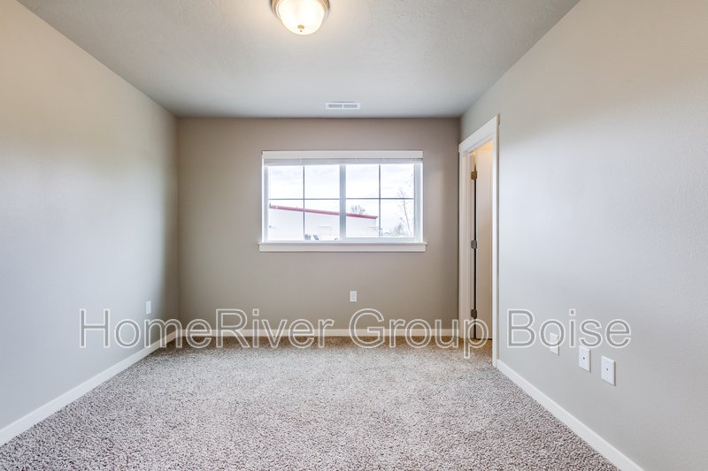 Apply Today! 928 E Wandering Lane Apt 103, Kuna, ID 83634 property image
