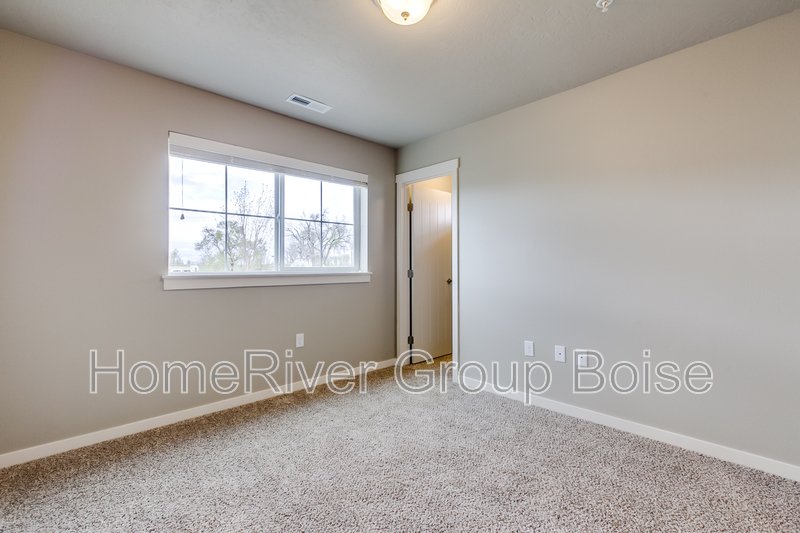 Apply Today! 928 E Wandering Lane Apt 103, Kuna, ID 83634 property image