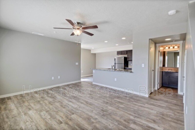 Apply Now!! 835 E Wandering Ln 103 Kuna, ID 83634 property image