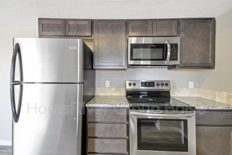 Apply Now!! 835 E Wandering Ln 103 Kuna, ID 83634 property image