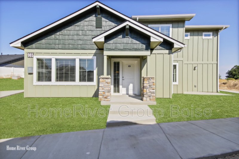 Apply Now!! 835 E Wandering Ln 103 Kuna, ID 83634 property image