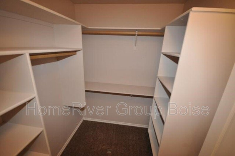 Apply Today! 1309 W Crenshaw St property image