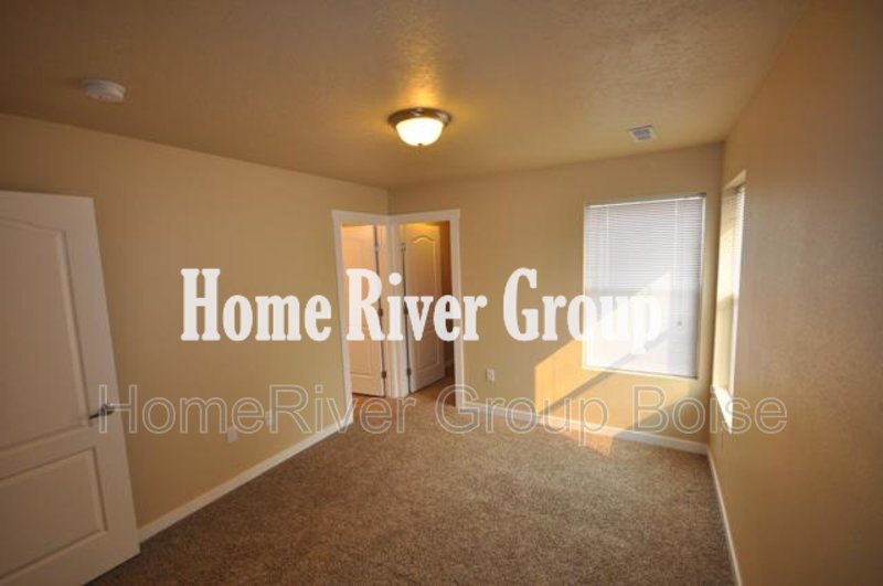 Apply Today! 6246 S Zither Ave 102 Boise, ID 83709 property image