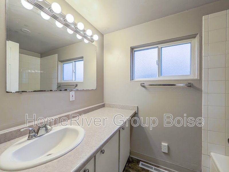 Apply Today! 2300 W Boise Ave Boise ID 83706 property image