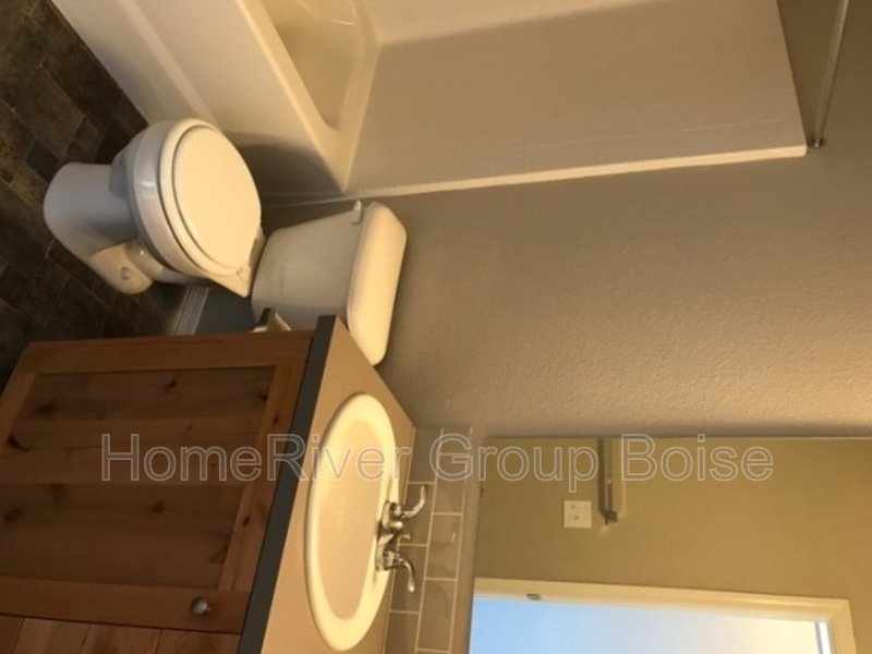 Apply Today! 1322 Edgewater Circle 202 Nampa, ID 83686 property image