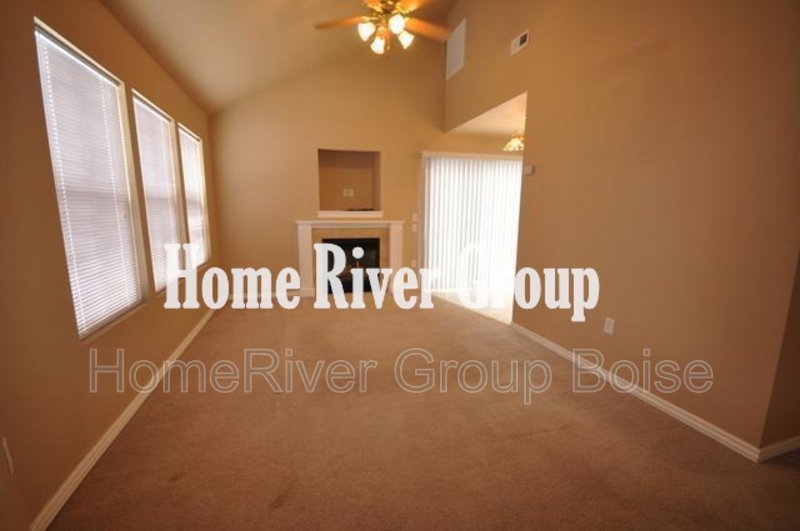Apply Now! 1557 Garland St Unit 4 Nampa, ID 83686 property image