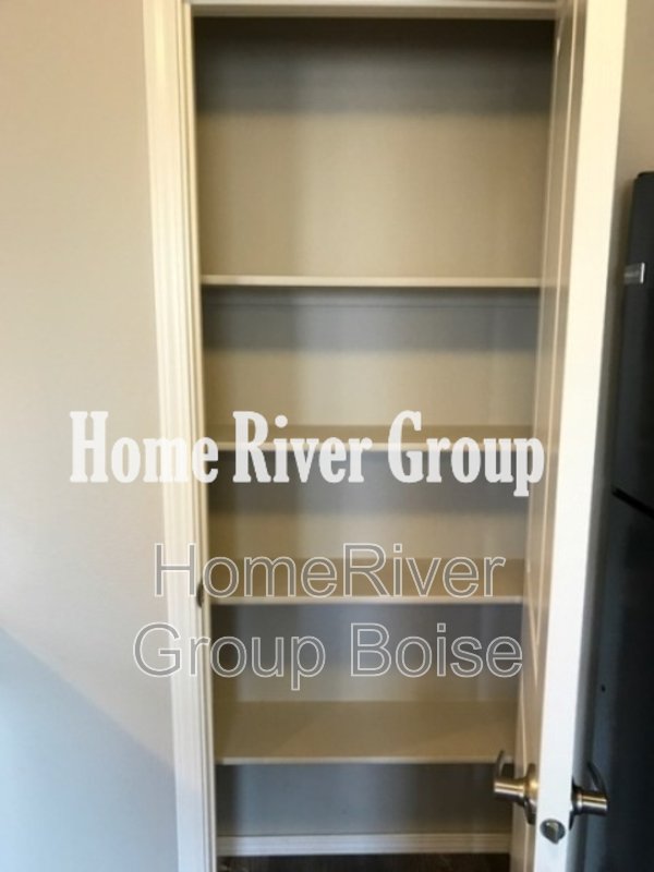 Apply Today! 1330 Edgewater Circle 201 Nampa, ID 83686 property image