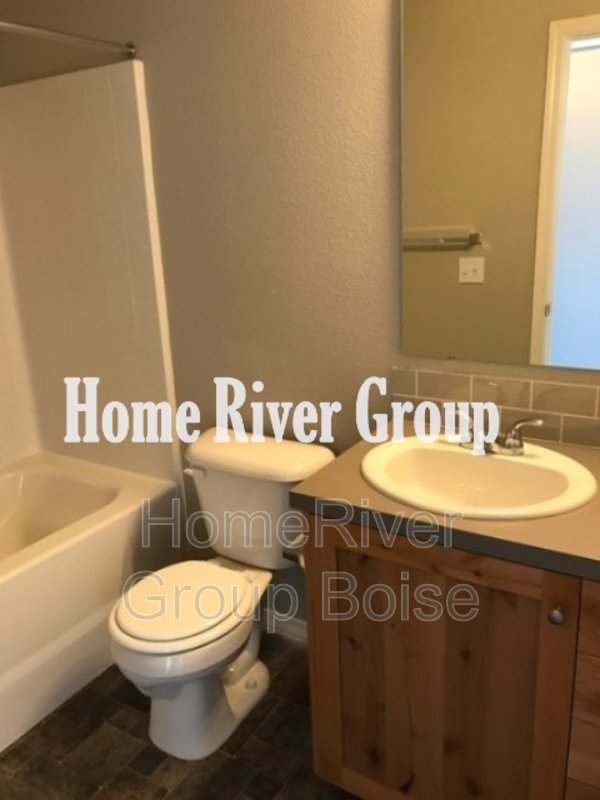 Apply Today! 1330 Edgewater Circle 201 Nampa, ID 83686 property image