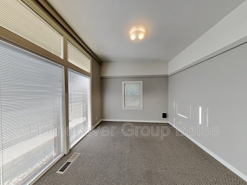 Apply today! 2688 Grover Ct Boise, ID 83705 property image